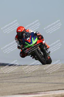 media/Mar-24-2025-2WTD (Mon) [[55b4b08488]]/B Group/1120am (Outside Grapevine)/